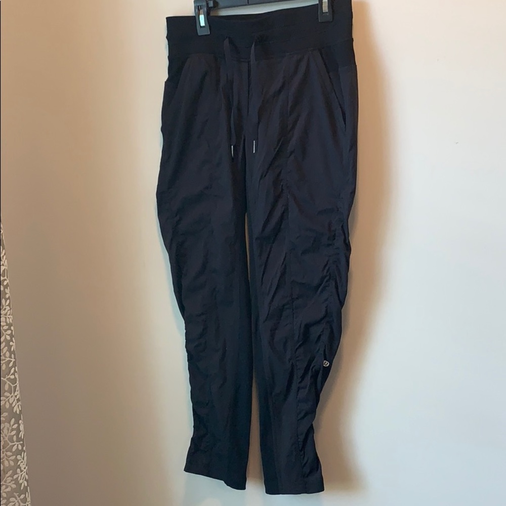 Lululemon street to studio pant